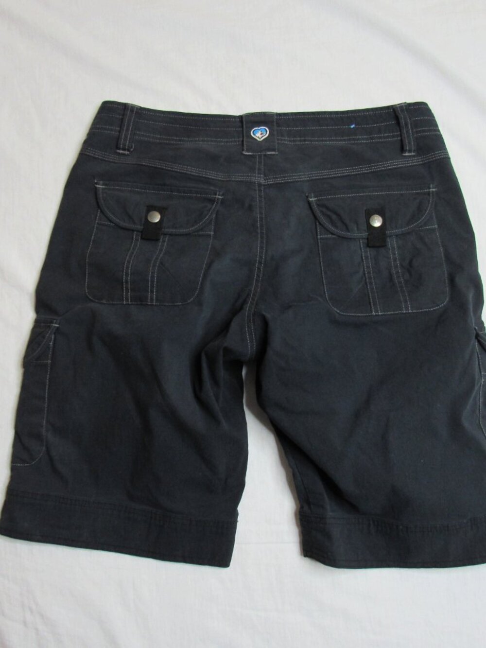 Kuhl Navy Blue Vintage Patina Dye Cargo Shorts 11" Women's 6 - Picture 9 of 10